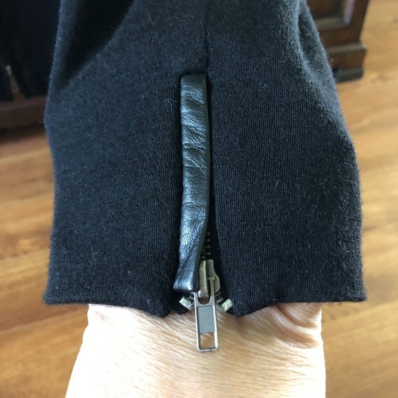 Arec black wool zip up jacket in size 12 - Picture 4 of 7